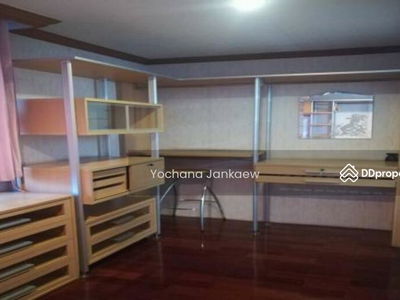 Pearl Garden Condominium, Bangkok, Thailand Pearl Garden Condominium, Bangkok, Thailand