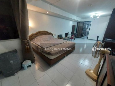 Supalai Park Phaholyothin, Bangkok, Thailand Supalai Park Phaholyothin, Bangkok, Thailand