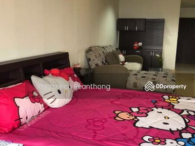 The Platinum Fashion Mall, Bangkok, Thailand The Platinum Fashion Mall, Bangkok, Thailand