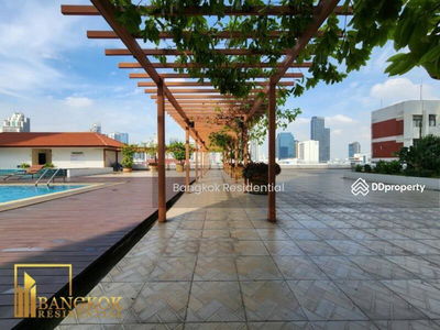 Sukhumvit Living Town, Bangkok, Thailand Sukhumvit Living Town, Bangkok, Thailand