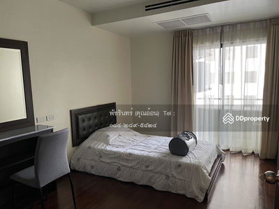 Elephant Tower, Bangkok, Thailand Elephant Tower, Bangkok, Thailand