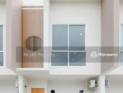 Housing in Kathu, Thailand Housing in Kathu, Thailand