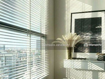 Life Sukhumvit 48, Bangkok, Thailand Life Sukhumvit 48, Bangkok, Thailand