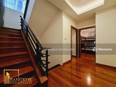 Townhouse in Compound, Bangkok, Thailand Townhouse in Compound, Bangkok, Thailand