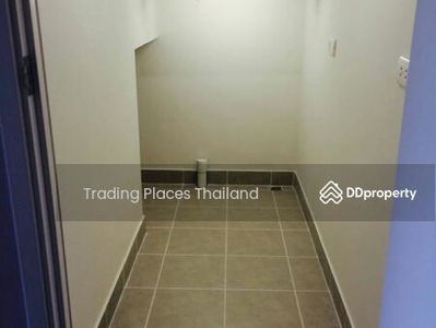 Fuse Chan-Sathorn, Bangkok, Thailand Fuse Chan-Sathorn, Bangkok, Thailand