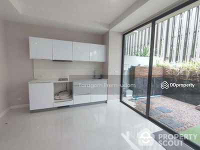 The Park Lane 22, Bangkok, Thailand The Park Lane 22, Bangkok, Thailand