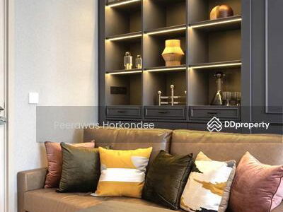 Life One Wireless, Bangkok, Thailand Life One Wireless, Bangkok, Thailand