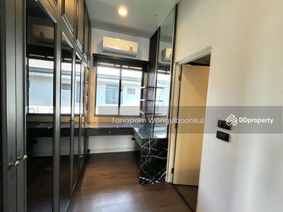 Setthasiri-Krungthep Kreetha 2, Bangkok, Thailand Setthasiri-Krungthep Kreetha 2, Bangkok, Thailand