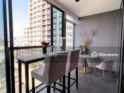 Siamese Exclusive Queens, Bangkok, Thailand Siamese Exclusive Queens, Bangkok, Thailand