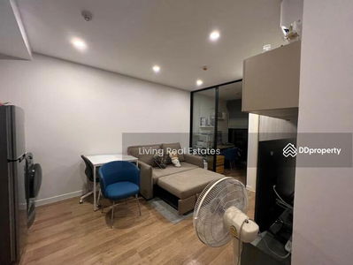 Groove Ratchada-Rama 9, Bangkok, Thailand Groove Ratchada-Rama 9, Bangkok, Thailand