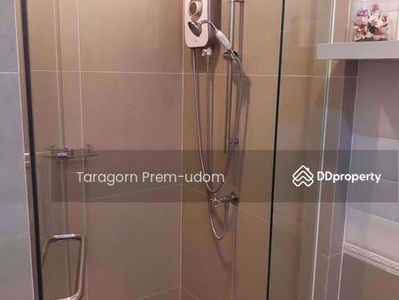 The Editor Vertical Village Sapankwai, Bangkok, Thailand The Editor Vertical Village Sapankwai, Bangkok, Thailand