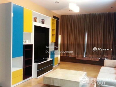 Baan Sathorn Chaopraya, Bangkok, Thailand Baan Sathorn Chaopraya, Bangkok, Thailand