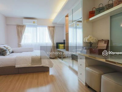 Petch 9 Tower, Bangkok, Thailand Petch 9 Tower, Bangkok, Thailand