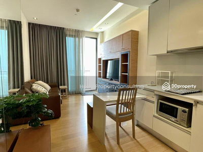 EQUINOX Paholyothin-Viphavadee, Bangkok, Thailand EQUINOX Paholyothin-Viphavadee, Bangkok, Thailand