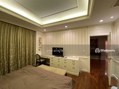 Laddarom, Nonthaburi, Thailand Laddarom, Nonthaburi, Thailand