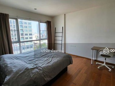 HIVE Taksin, Bangkok, Thailand HIVE Taksin, Bangkok, Thailand