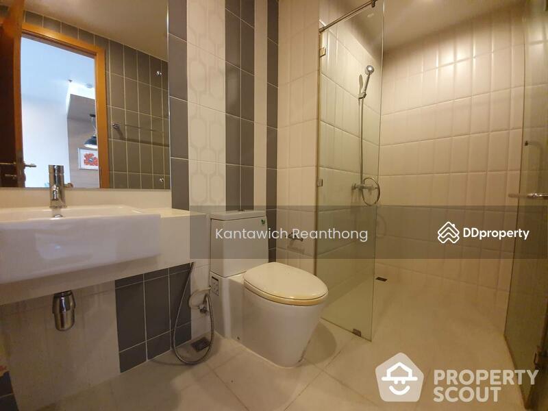 Circle Condominium, Bangkok, Thailand Circle Condominium, Bangkok, Thailand