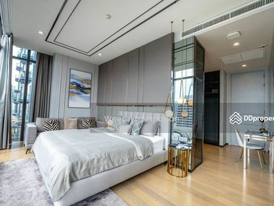 Urbana Langsuan, Bangkok, Thailand Urbana Langsuan, Bangkok, Thailand