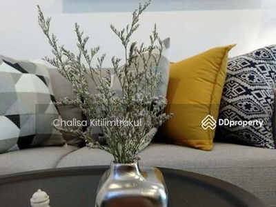 Life Asoke-Rama 9, Bangkok, Thailand Life Asoke-Rama 9, Bangkok, Thailand