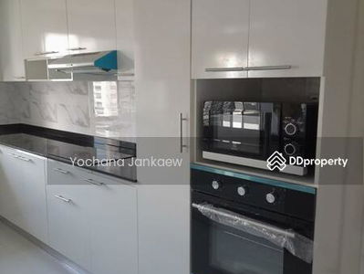 Sathorn Park Place, Bangkok, Thailand Sathorn Park Place, Bangkok, Thailand