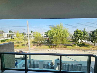 Gehäuse In Chiang Mai, Thailand Gehäuse In Chiang Mai, Thailand