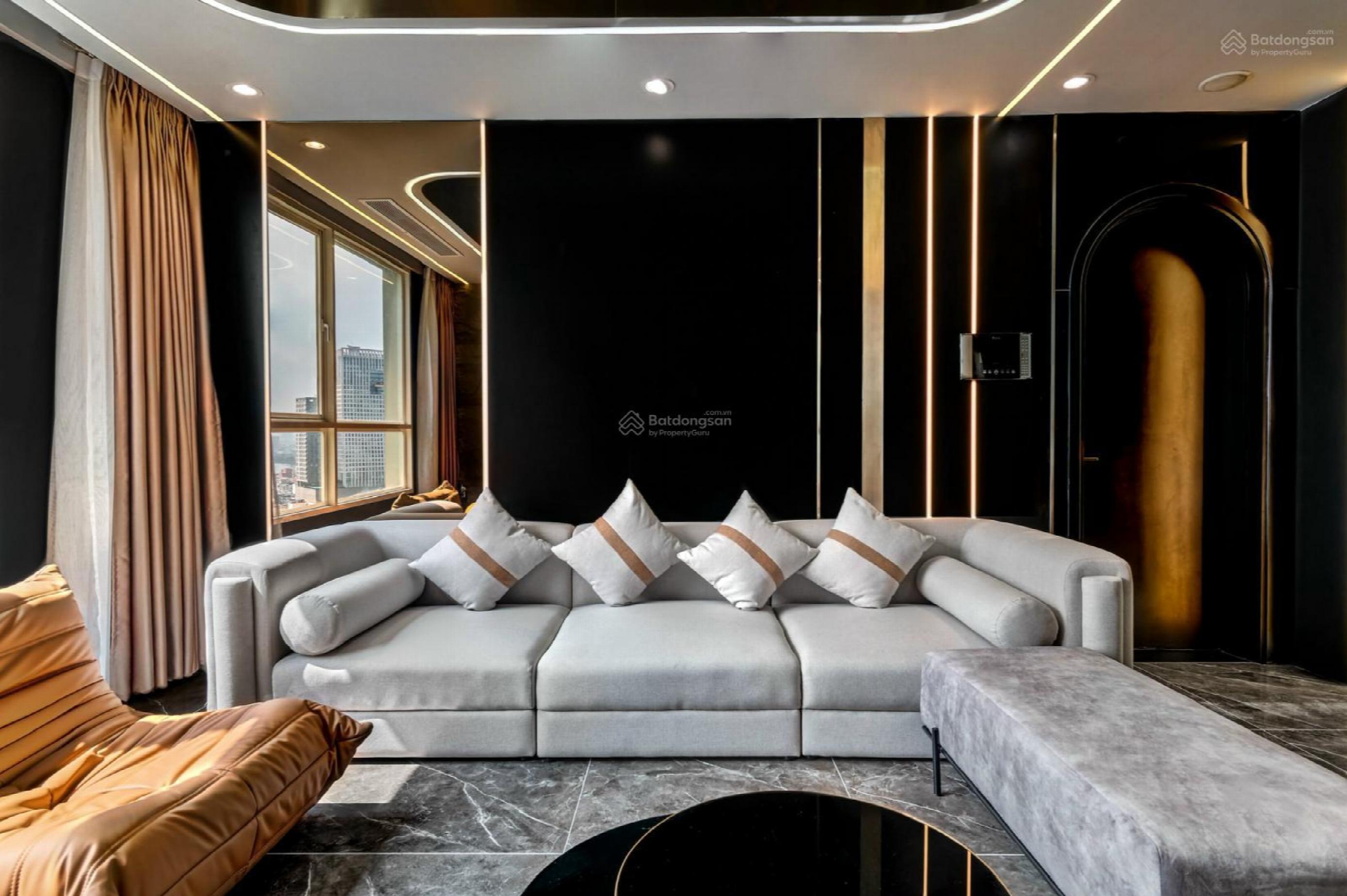 Terra Royal, Vietnam Terra Royal, Vietnam