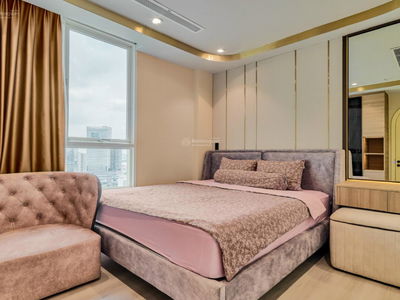 Terra Royal, Vietnam Terra Royal, Vietnam