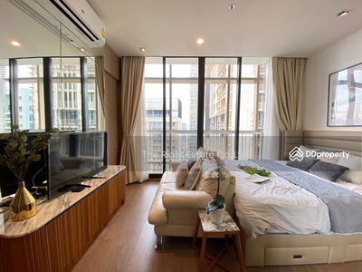 Park Origin Phrom Phong, Bangkok, Thailand Park Origin Phrom Phong, Bangkok, Thailand