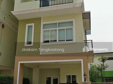 Laphawan Village 17, Nonthaburi, Thailand Laphawan Village 17, Nonthaburi, Thailand