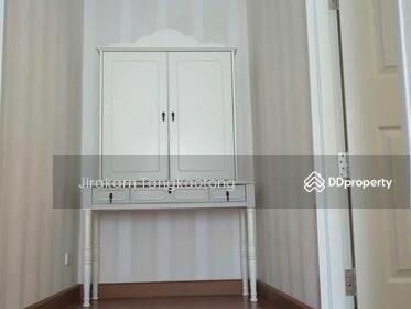 Laphawan Village 17, Nonthaburi, Thailand Laphawan Village 17, Nonthaburi, Thailand