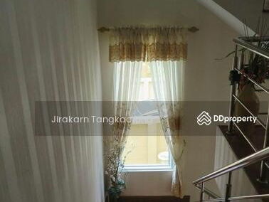 Laphawan Village 17, Nonthaburi, Thailand Laphawan Village 17, Nonthaburi, Thailand