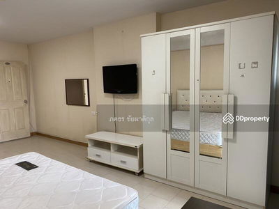 City Home Tha-Phra Intersection, Bangkok, Thailand City Home Tha-Phra Intersection, Bangkok, Thailand