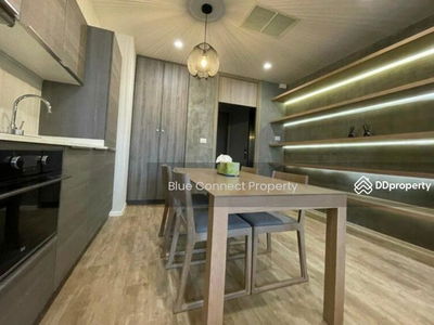 NOBLE PLOENCHIT, Bangkok, Thailand NOBLE PLOENCHIT, Bangkok, Thailand