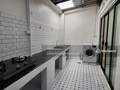 The Connect Pattanakarn 38, Bangkok, Thailand The Connect Pattanakarn 38, Bangkok, Thailand