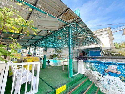 BTS Ari (1 km.), Suthisan Market (1.5 km., Chatuchak Market (1.5 km.), Bangkok, Thailand BTS Ari (1 km.), Suthisan Market (1.5 km., Chatuchak Market (1.5 km.), Bangkok, Thailand