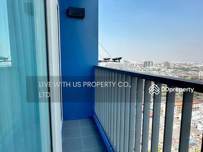 Metro Sky Wutthakat, Bangkok, Thailand Metro Sky Wutthakat, Bangkok, Thailand