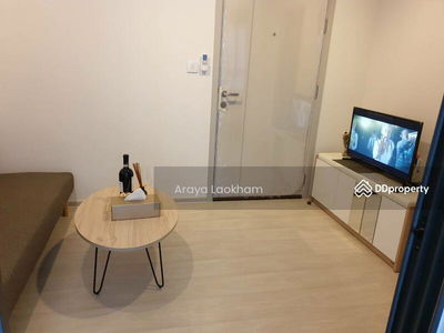 Life Sukhumvit 48, Bangkok, Thailand Life Sukhumvit 48, Bangkok, Thailand