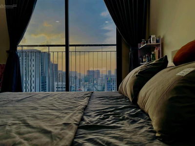 The Sun Me Tri, Vietnam The Sun Me Tri, Vietnam