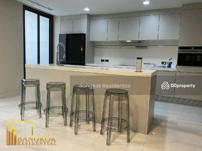 Quarter 31, Bangkok, Thailand Quarter 31, Bangkok, Thailand