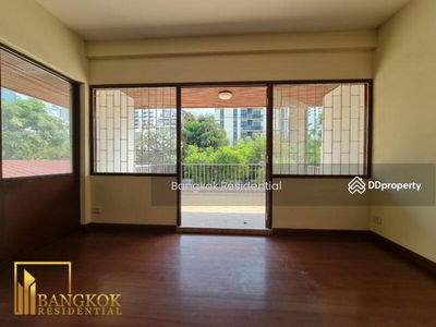 Detached House, Bangkok, Thailand Detached House, Bangkok, Thailand