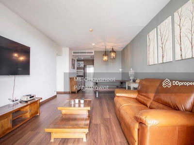 Issara At 42 Sukhumvit, Bangkok, Thailand Issara At 42 Sukhumvit, Bangkok, Thailand