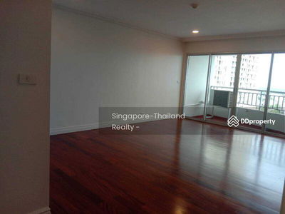 Sathorn Park Place, Bangkok, Thailand Sathorn Park Place, Bangkok, Thailand