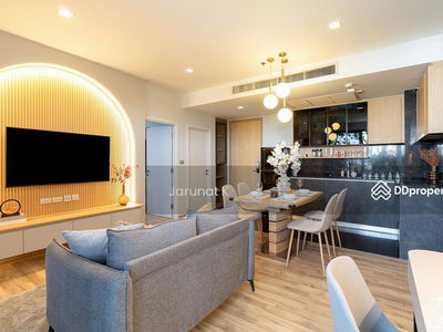 The Line Jatujak-Mochit, Bangkok, Thailand The Line Jatujak-Mochit, Bangkok, Thailand