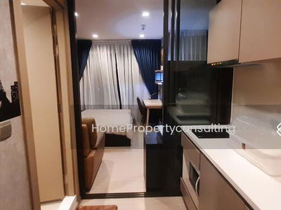 Life Asoke-Rama 9, Bangkok, Thailand Life Asoke-Rama 9, Bangkok, Thailand