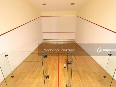 Langsuan Ville, Bangkok, Thailand Langsuan Ville, Bangkok, Thailand