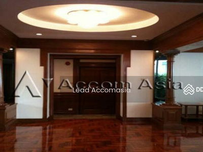 4 Bedrooms Apartment for Rent in Sukhumvit, Bangkok near BTS Asok - MRT Sukhumvit at Newly renovate, Bangkok, Thailand 4 Bedrooms Apartment for Rent in Sukhumvit, Bangkok near BTS Asok - MRT Sukhumvit at Newly renovate, Bangkok, Thailand