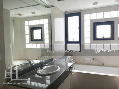 Charoenjai Place, Bangkok, Thailand Charoenjai Place, Bangkok, Thailand