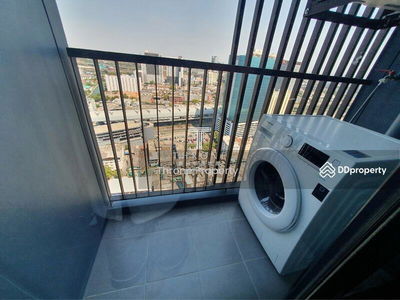 The Tree Sukhumvit 71-Ekamai, Bangkok, Thailand The Tree Sukhumvit 71-Ekamai, Bangkok, Thailand