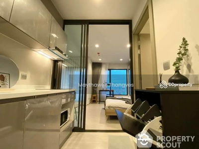 Life Asoke-Rama 9, Bangkok, Thailand Life Asoke-Rama 9, Bangkok, Thailand