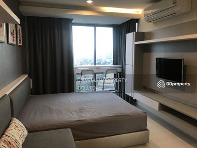 Rhythm Sukhumvit 42, Bangkok, Thailand Rhythm Sukhumvit 42, Bangkok, Thailand